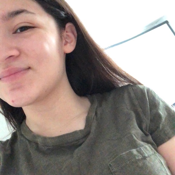 Meet your Posher, Paola - Picture 1 of 1